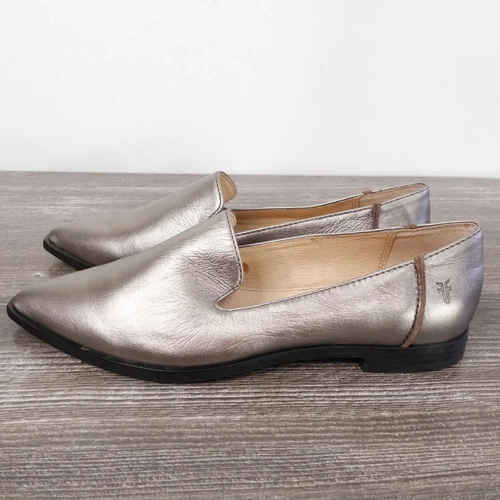 New! Frye Shoes Womens Size 6 Silver Kenzie Venetian Slip On Leather Flats - Picture 2 of 9